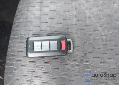 2015 Mitsubishi Outlander Se из США, поврежденный, VIN JA4AZ3A38FZ008186